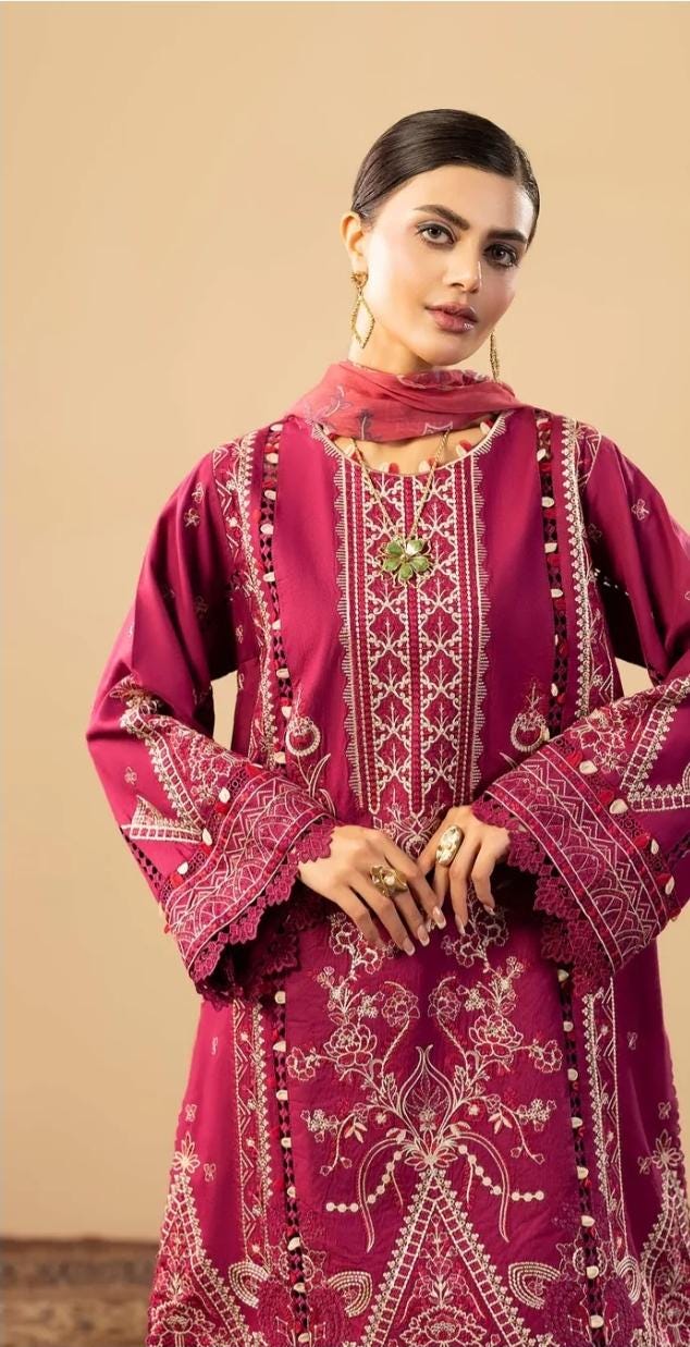 Linen Luxury Salwar Kameez: Pakistani Wedding Guest Outfit