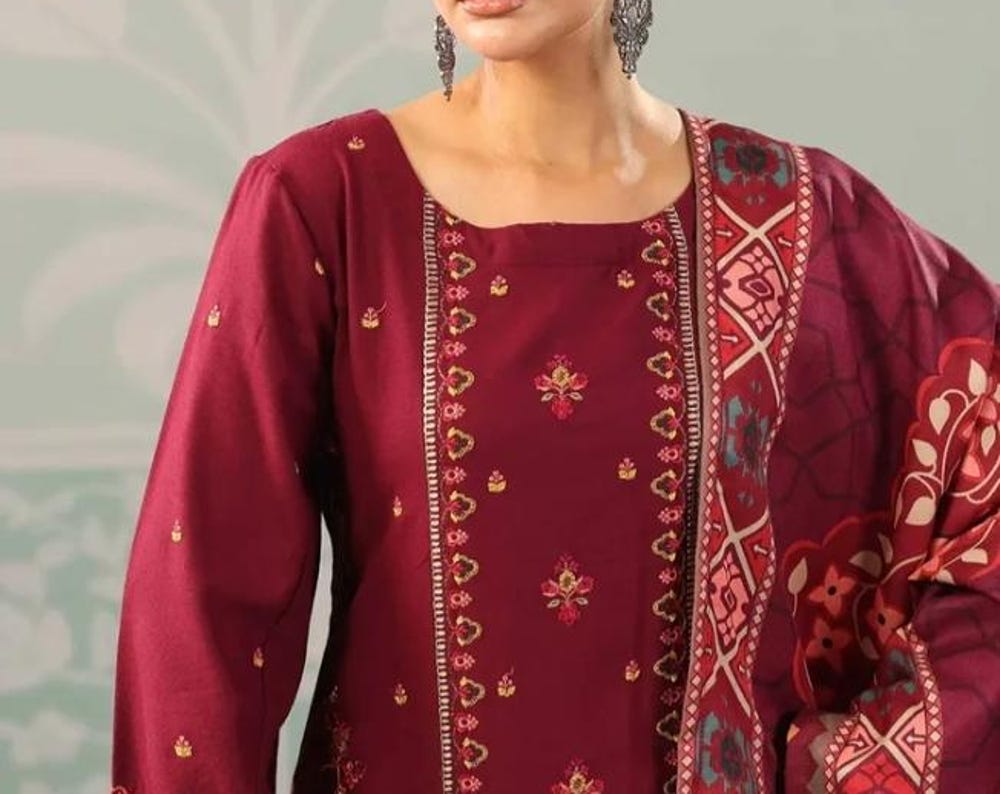 Dhanak Luxury Salwar Kameez: Pakistani Wedding Guest Outfit