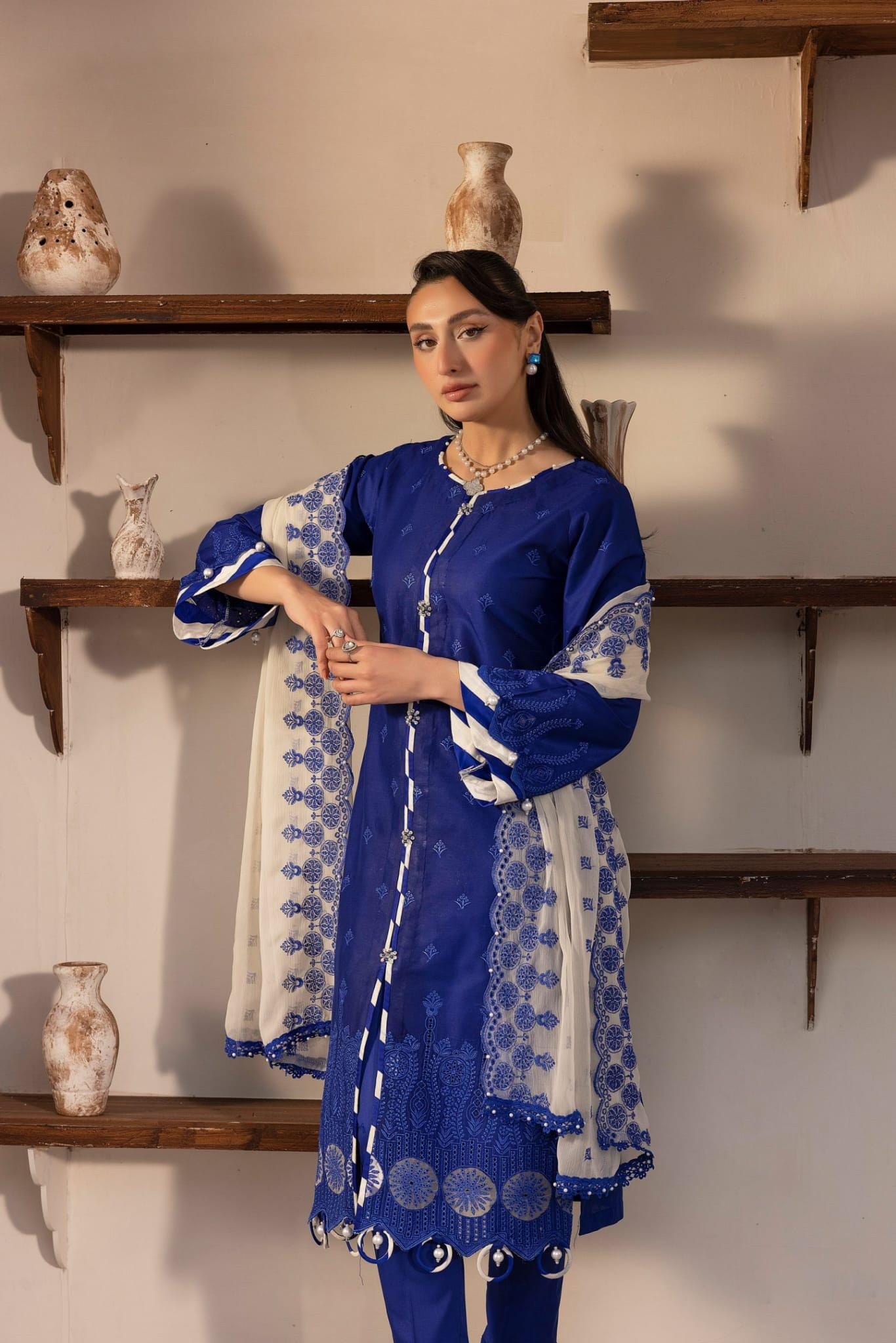 Embroidered Pakistani Salwar Kameez: Digital Print Lawn Suit
