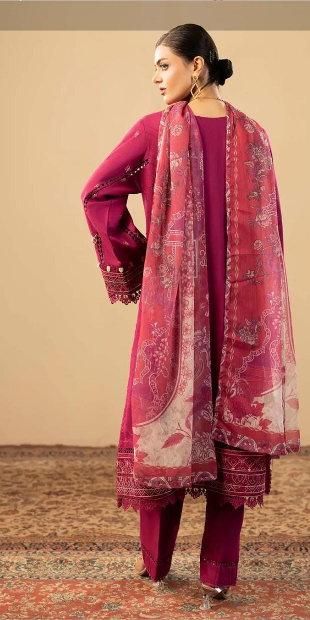 Linen Luxury Salwar Kameez: Pakistani Wedding Guest Outfit