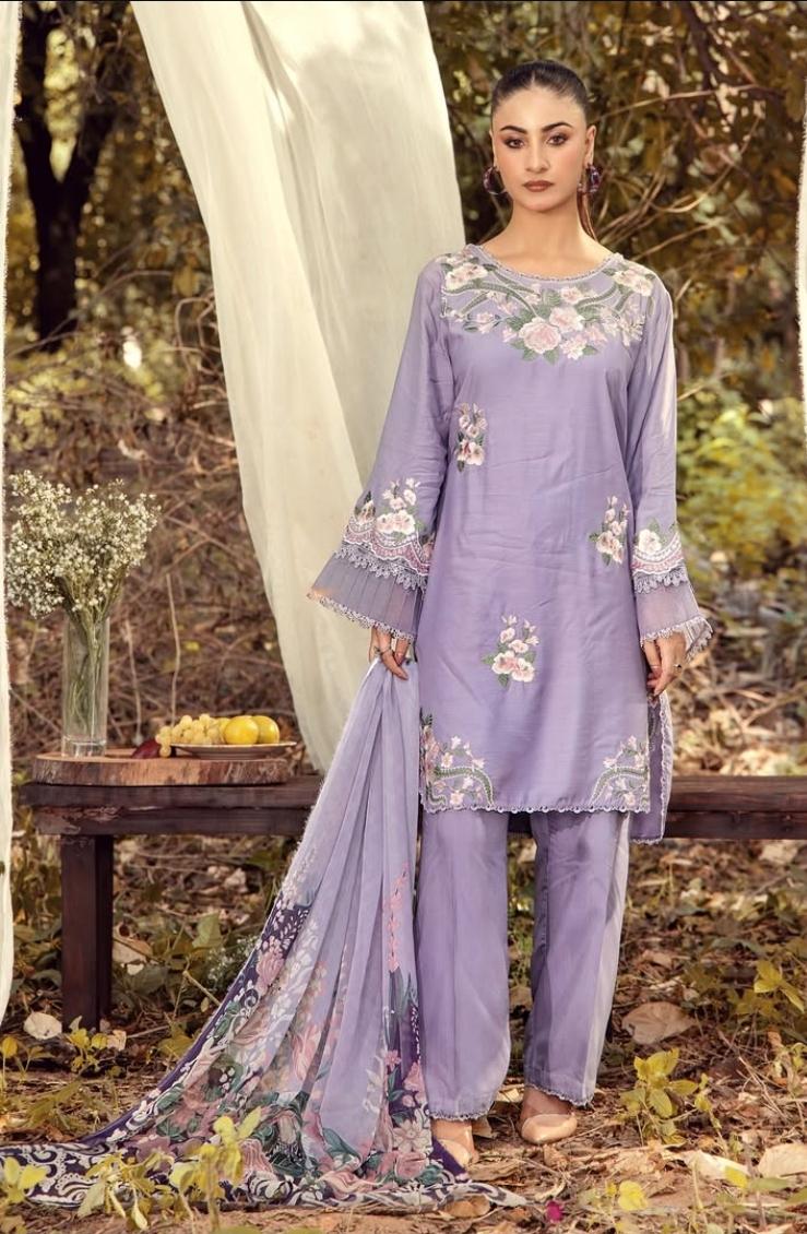 Embroidered Viscose Salwar Kameez | Pakistani Digital Print 3-Piece Suit