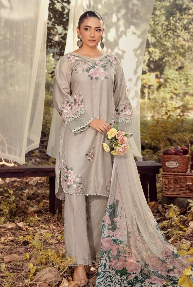 Embroidered Viscose Salwar Kameez | Pakistani Digital Print 3-Piece Suit
