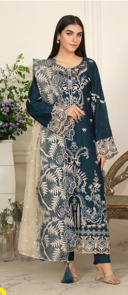 Embroidered Viscose Pakistani Suit: Designer Kameez, Dupatta & Shalwar