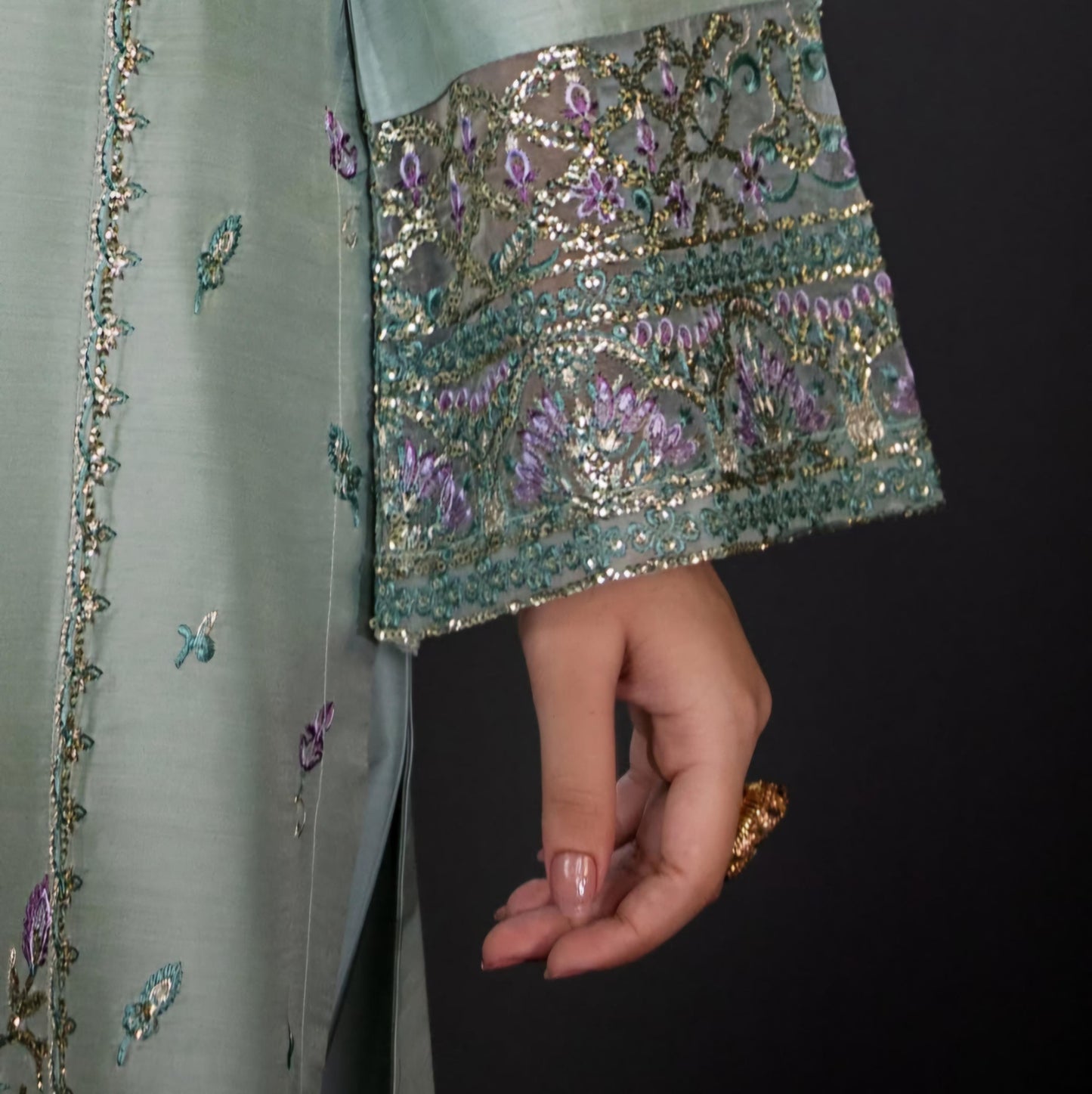Embroidered Viscose Pakistani Suit: Digital Print Dupatta, Party Wear