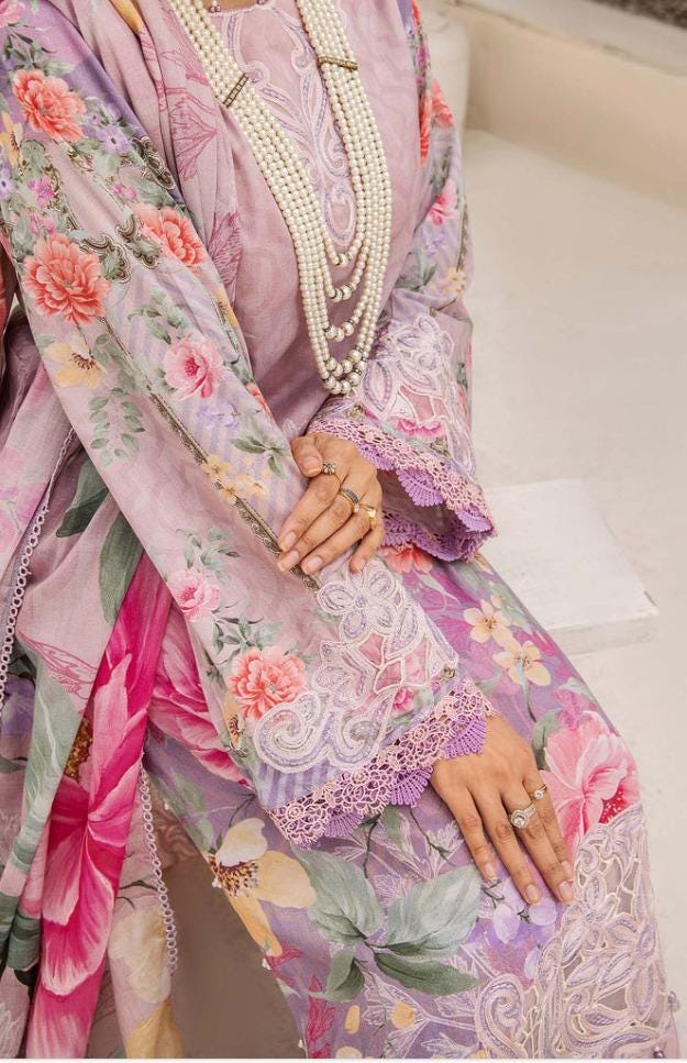 Embroidered Pakistani Salwar Kameez: Digital Print Lawn Suit
