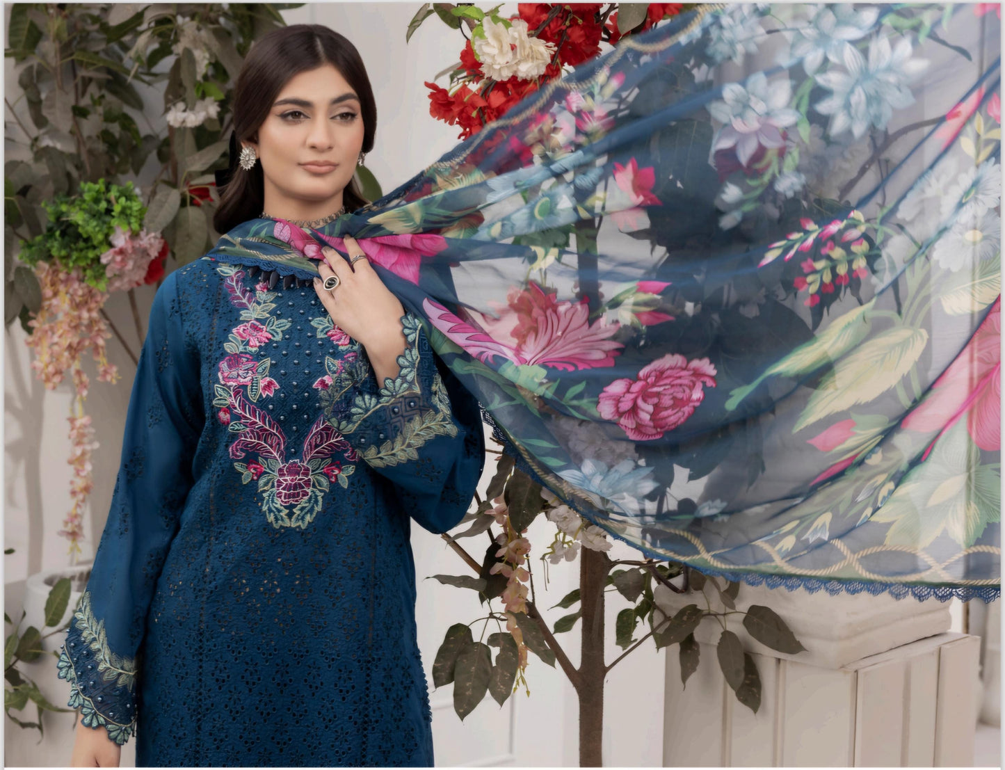 Pakistani Chikankari Embroidered Lawn Salwar Kameez Dupatta: Designer Wear