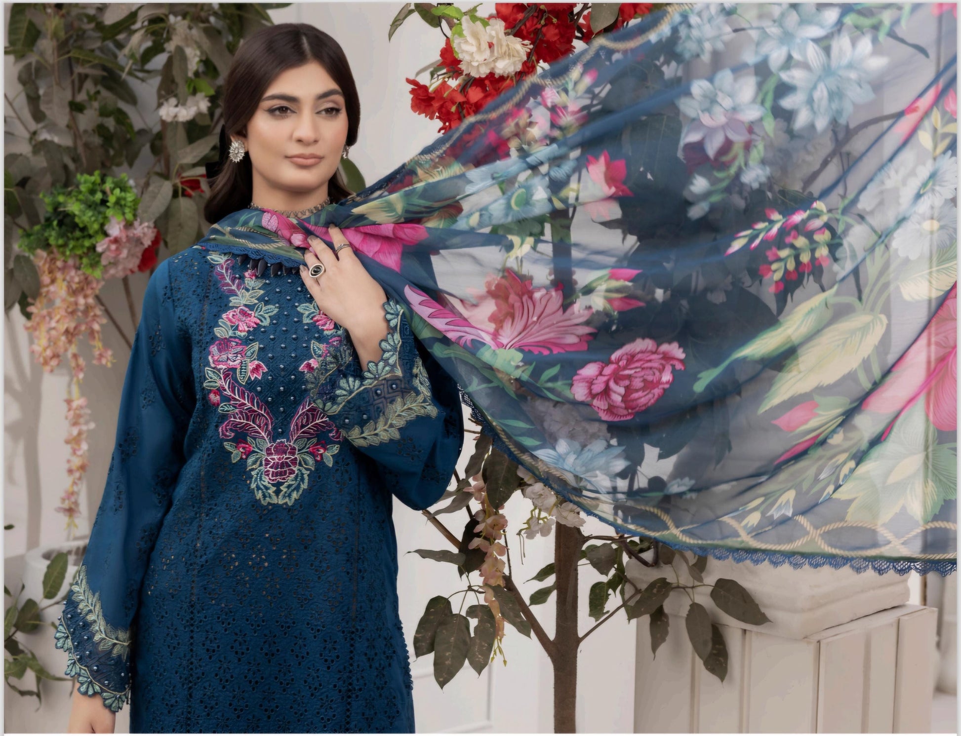 Pakistani Chikankari Embroidered Lawn Salwar Kameez Dupatta: Designer Wear