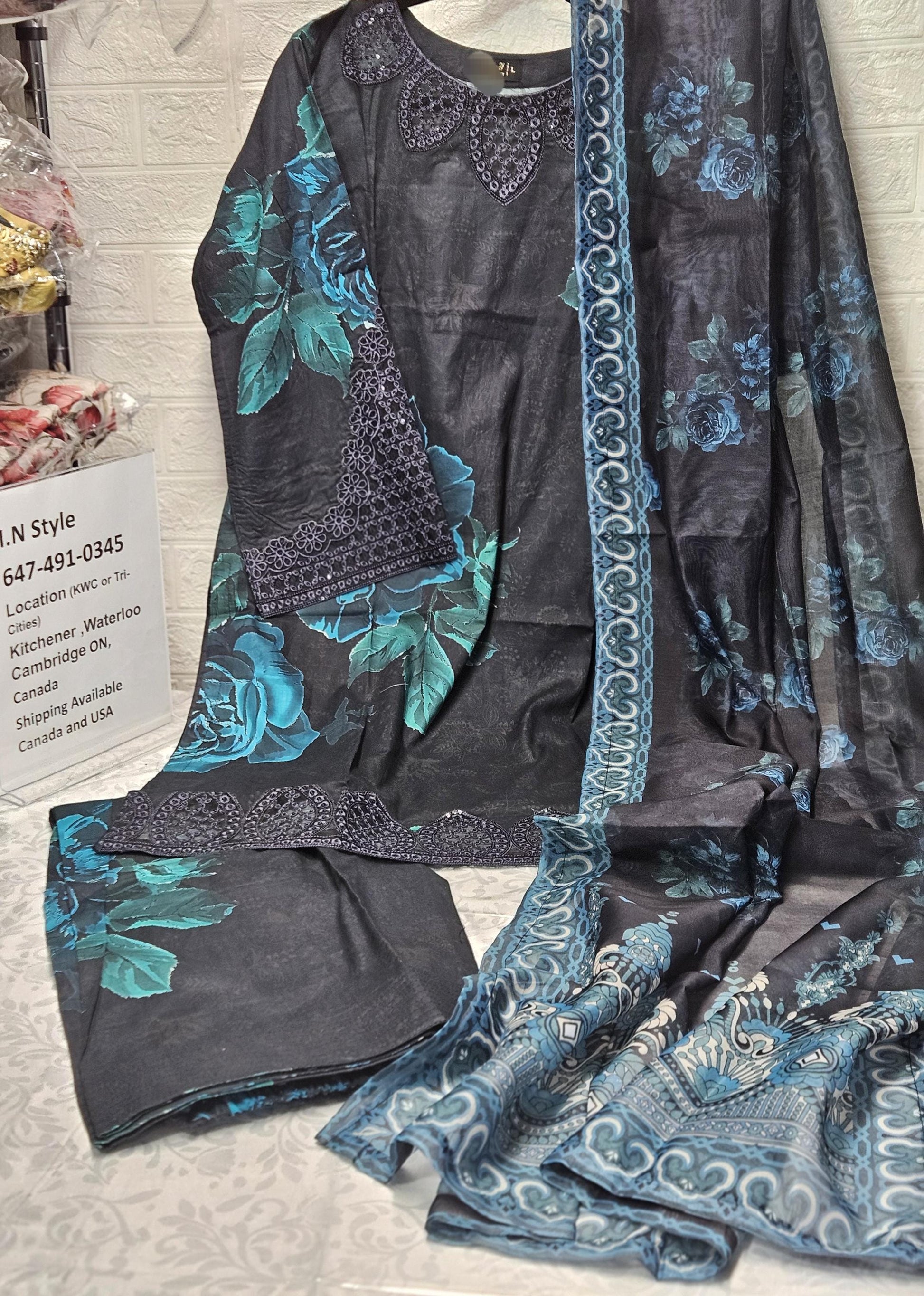 Embroidered Pakistani Salwar Kameez: Digital Print Lawn Suit