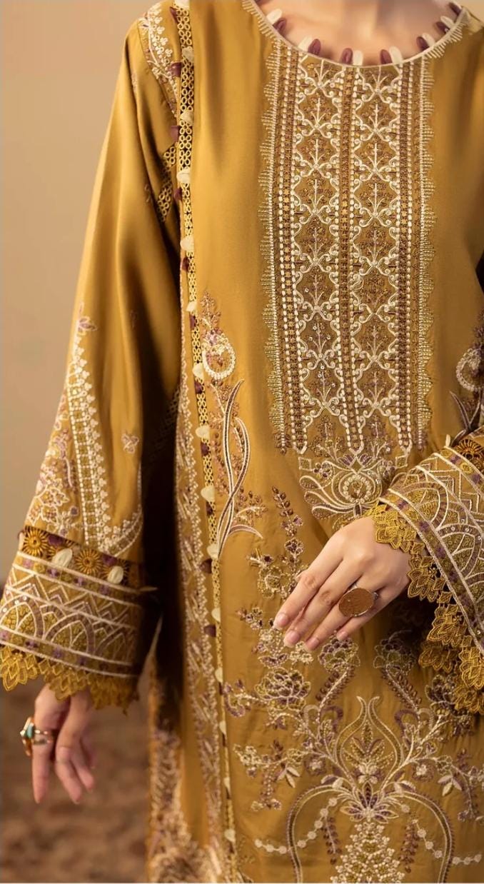 Linen Luxury Salwar Kameez: Pakistani Wedding Guest Outfit